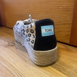 Tom leopard shoes